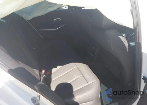 2020 BMW 330I xDrive from USA, damaged, VIN 3MW5R7J04L8B08289